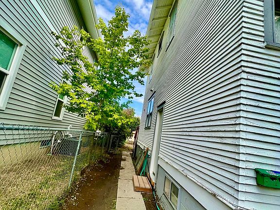 4th image of 419 5th Ave N
