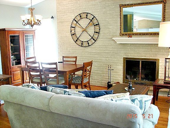 2nd image of 2310 Alta Vista Dr