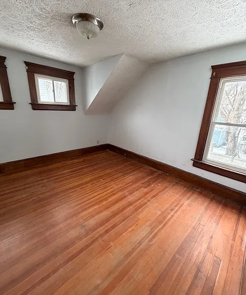 176 Henry St — Photo 23