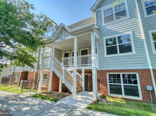 4920 Call Pl SE #D3, Washington, DC 20019