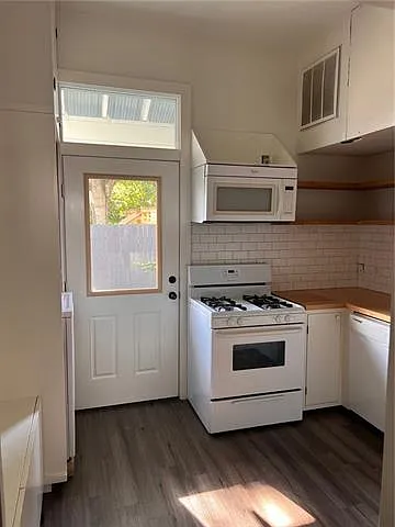 2526 Upperline St — Photo 8