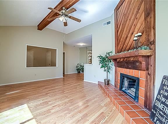 3rd image of 9600 Royal Ln APT 217