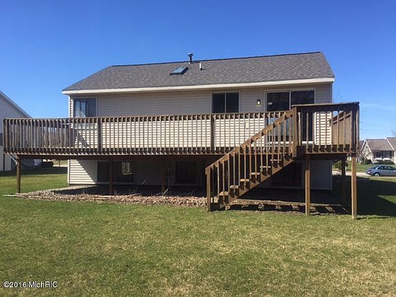 2nd image of 241 Jennifer Ln