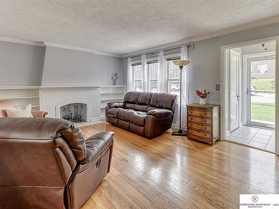5th image of 5136 Bedford Ave
