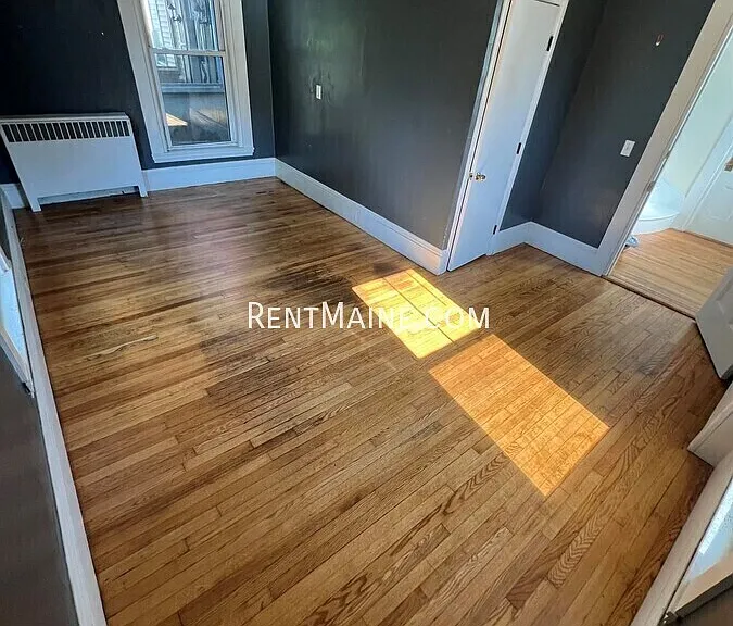 79 4th St #3 — Photo 7