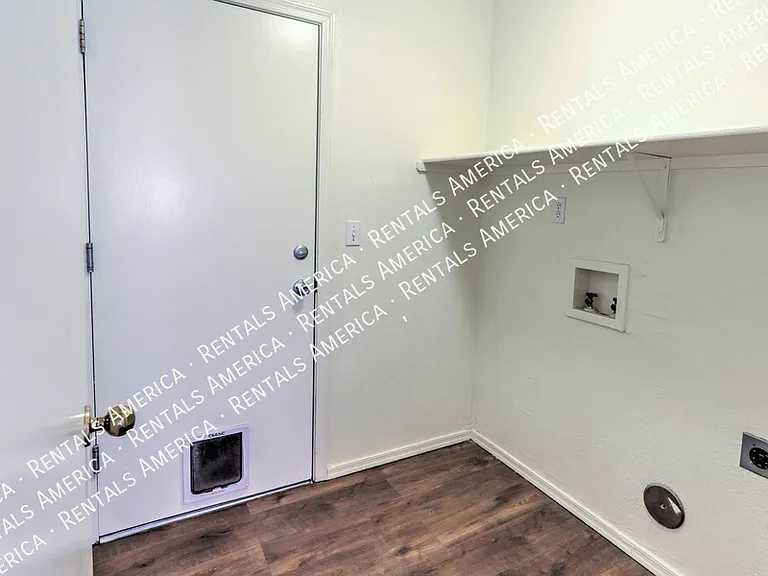10984 N Double Eagle Ct — Photo 15