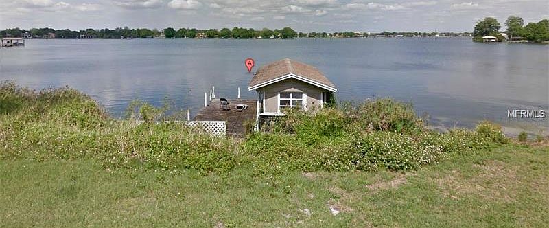 2nd image of 115 Killarney Dr