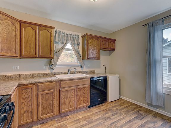 4th image of 18374 W Grand Dr
