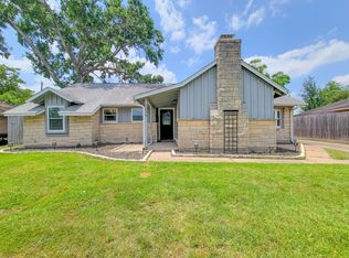 1234 W 31st St, Houston, TX 77018