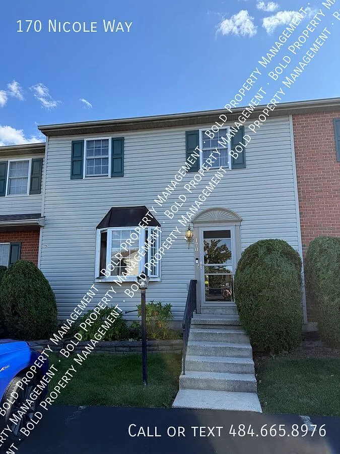 170 Nicole Way photo 1