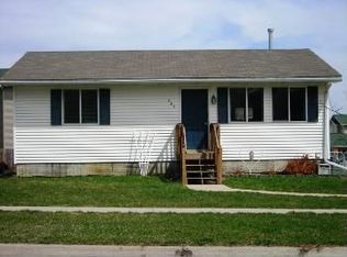 206 Dotson Dr, Ames, IA 50014