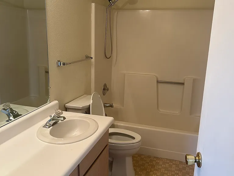 2044 Mesquite Ln #M203 — Photo 12