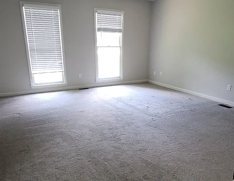 21 Market Cir — Photo 8