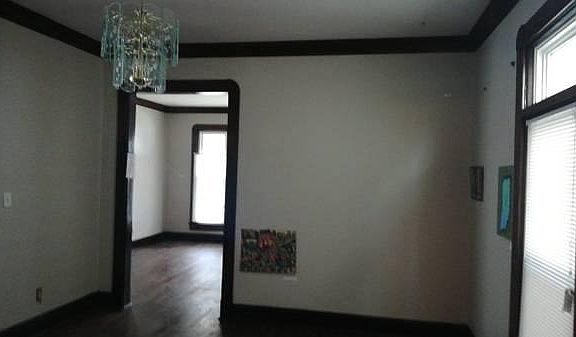 5th image of 2417 N Kenwood Ave