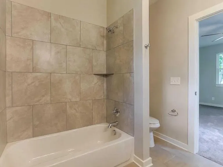 1000 Fleming St — Photo 19