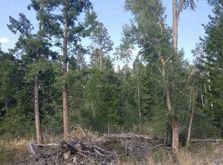 231 & 233 California Cir, Mosca, CO 81146