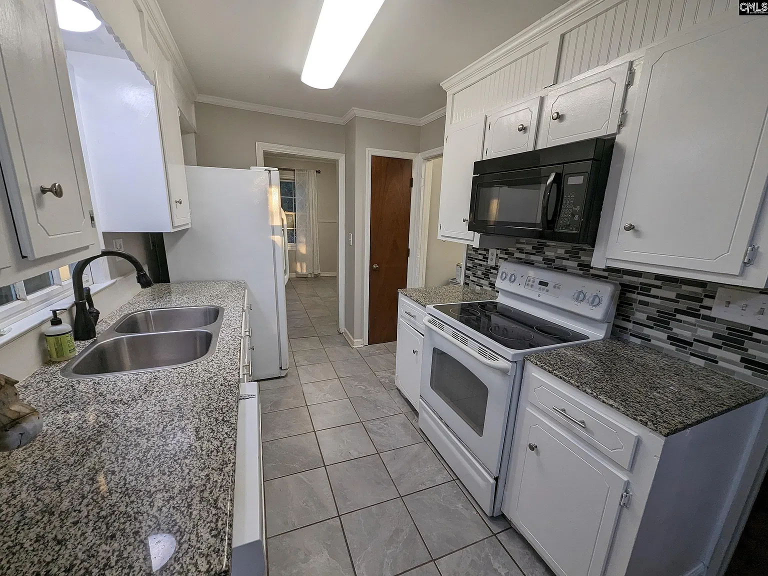 4 bed, 1650 sqft, $1,700 — Photo 4