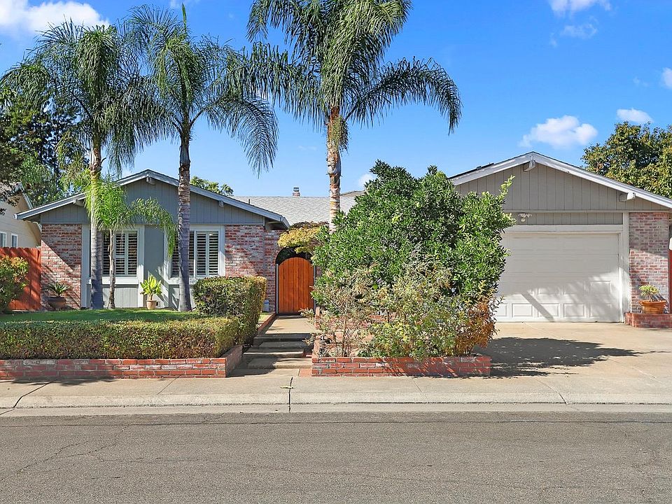 1st image of 1723 Pecos Cir