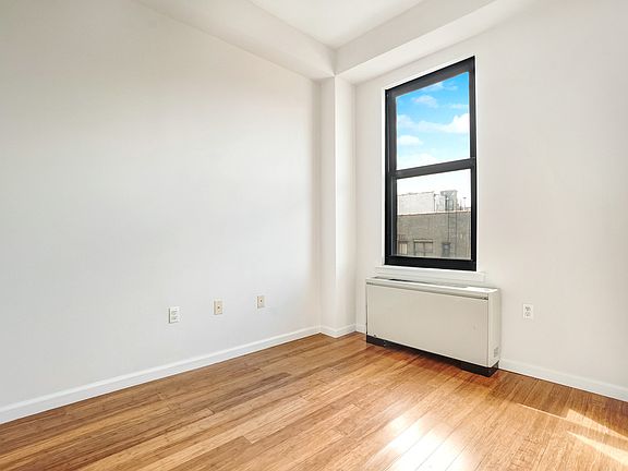 4th image of 2147 2nd Ave #B6