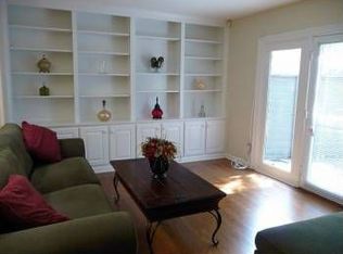 4329 Chastain Walk NE, Atlanta, GA 30342