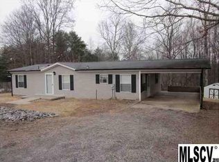 2360 Charlie Ridge Pl, Lenoir, NC 28645