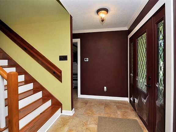 5th image of 1619 Heritage S