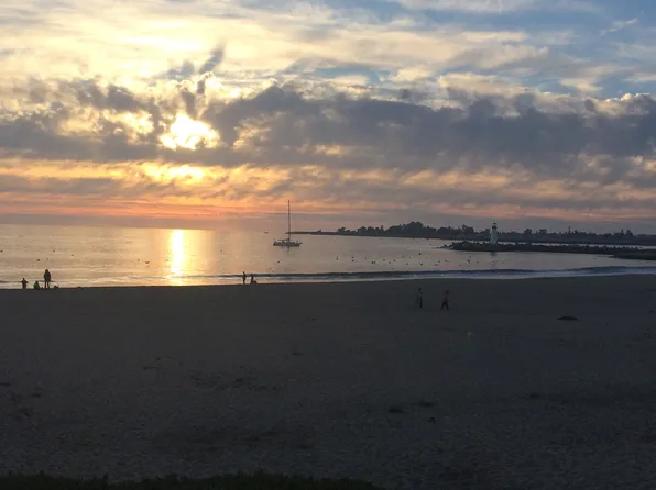 954 7th Ave APT 1, Santa Cruz, CA 95062