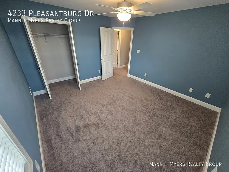 4233 Pleasantburg Dr — Photo 34