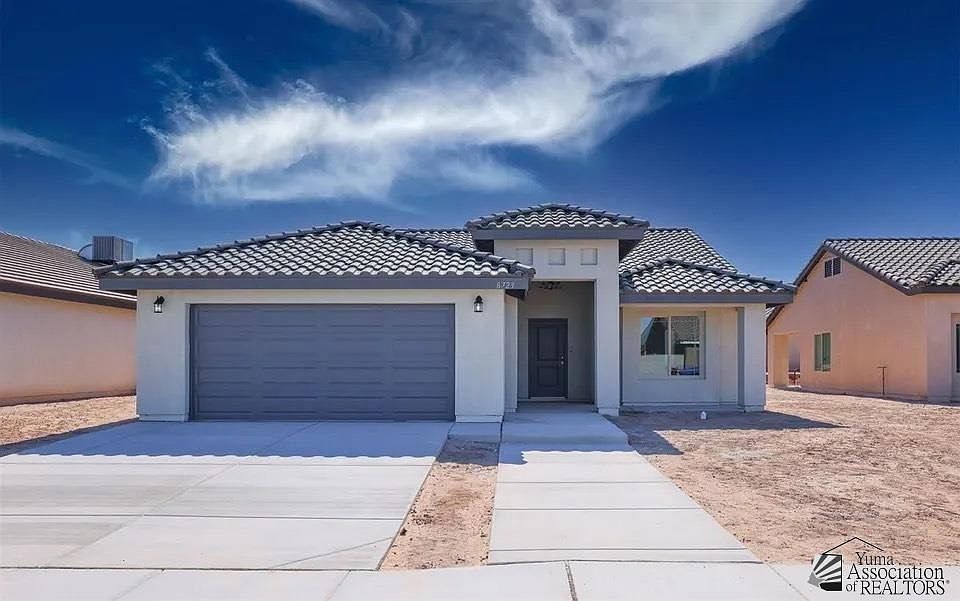 1st image of 4631 E Los Olivos Dr