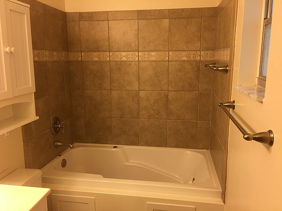 5th image of 2809 NW 45th Ave