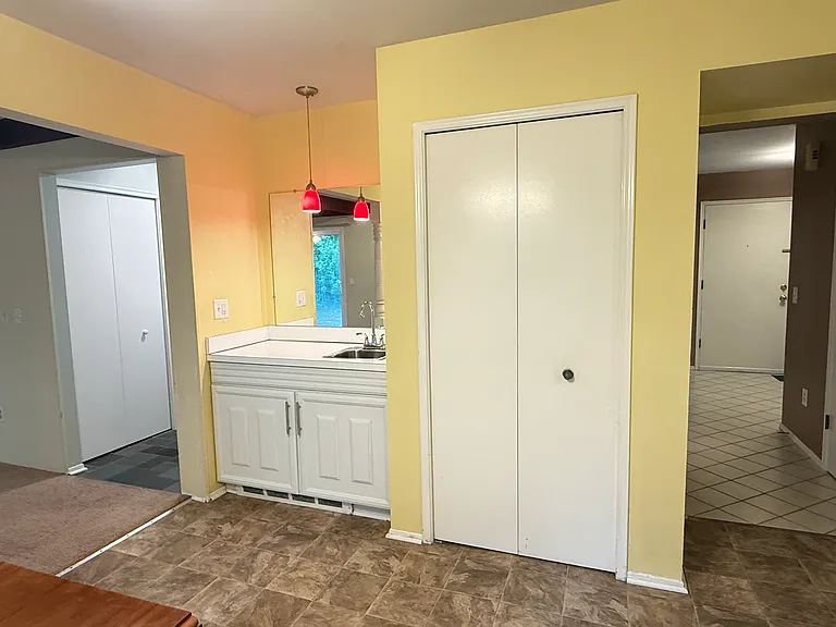 3163 Plymouth Rd — Photo 24