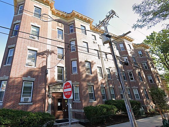 4th image of 274 Brookline St #5