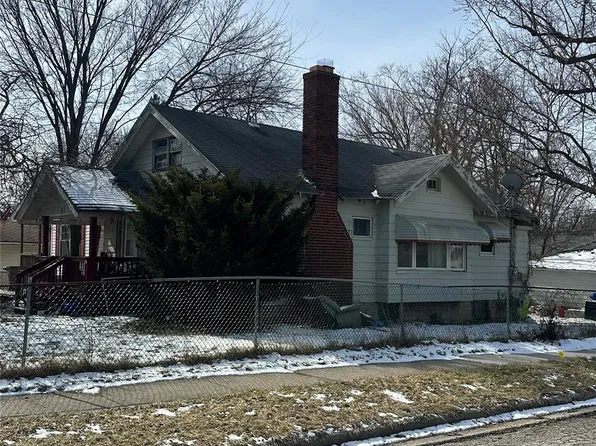 82 Earlmoor Blvd, Pontiac, MI 48341