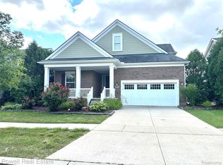 49635 Shire Ln, Canton, MI 48188