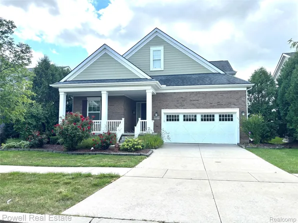 49635 Shire Ln, Canton, MI 48188