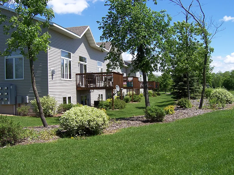 Mistwood Townhomes — Photo 10