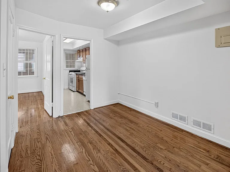 7806 Tilbury St #1 — Photo 6
