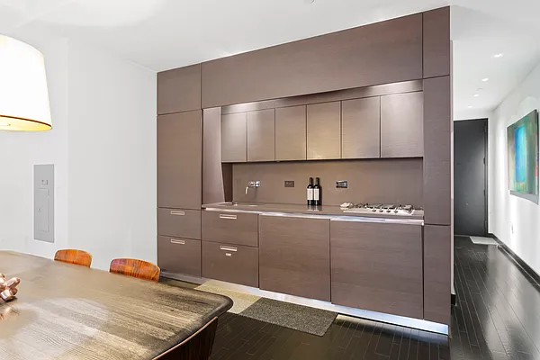 Rented by SERHANT. | media 2