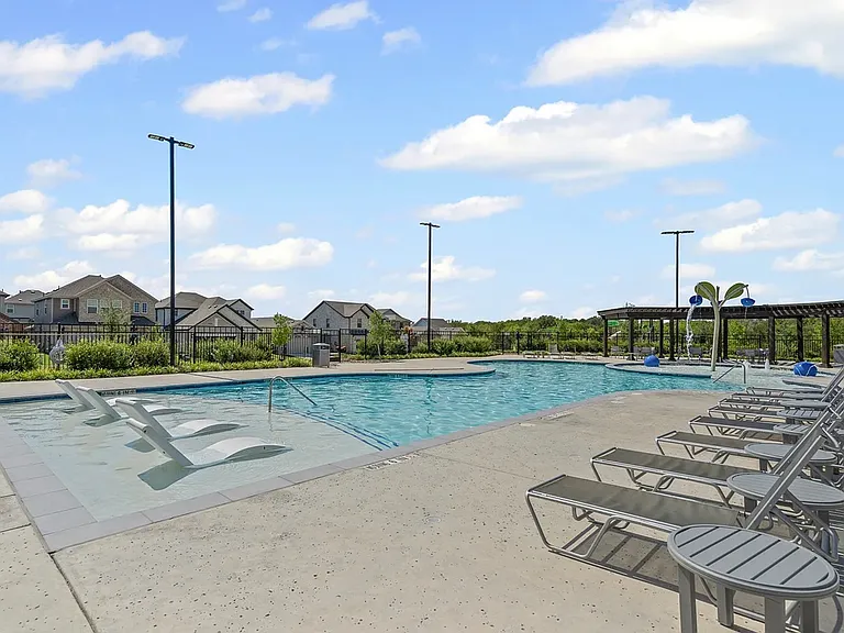 518 Willet Dr — Photo 34