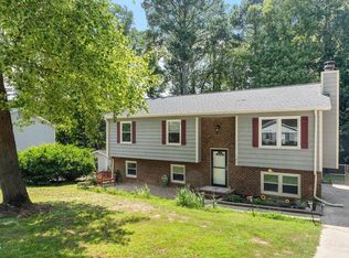 105 Otter Dr, Cary, NC 27513