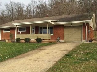 2685 River Rd, Ellwood City, PA 16117