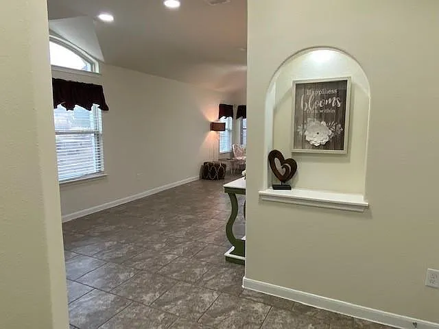 643 Allenscreek Way — Photo 4