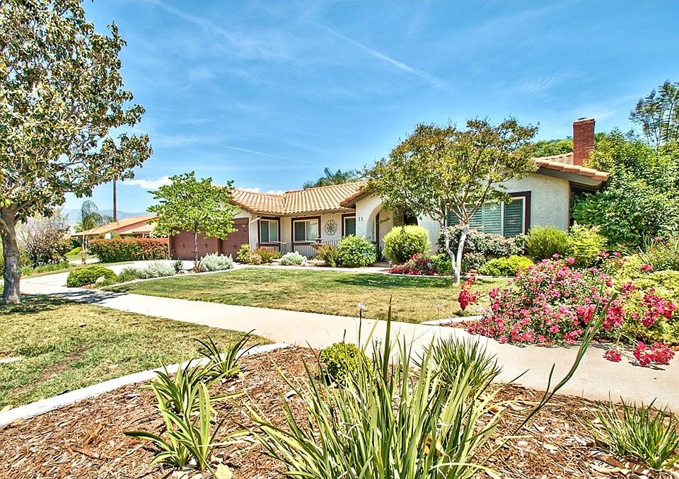 1st image of 11 Dolores Ct