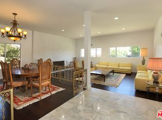 8315 Skyline Dr, Los Angeles, CA 90046