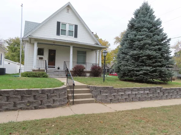 701 S Paxton St, Sioux City, IA 51106