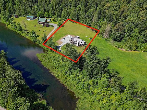 3rd image of 5249 Kamp Rd