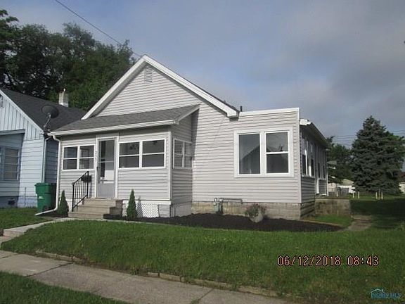 2nd image of 255 Osborne St