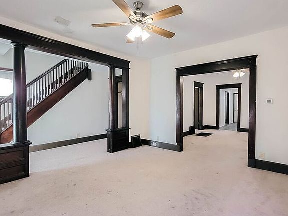 4th image of 736 Silver St