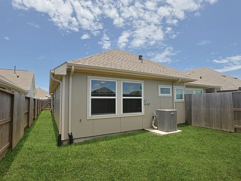 10031 Crescendo Way — Photo 26