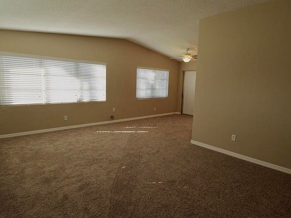 4th image of 1450 Thornton Ave